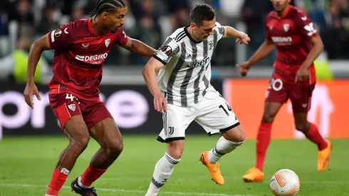Sevilla y Juventus se miden por la revancha de Europa League en el Sánchez-Pizjuán.