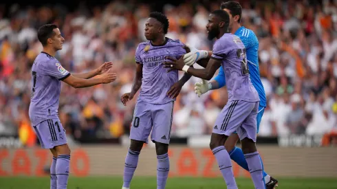 Vinícius Júnior estalla por insultos racistas en partido contra el Valencia.