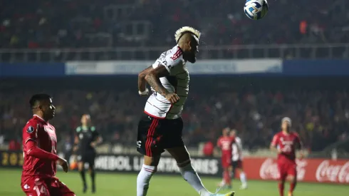 Arturo Vidal vuelve a jugar a nivel de clubes en Chile en la visita del Flamengo a Ñublense por Copa Libertadores. Foto: Photosport.