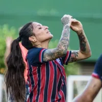 El golazo de Yenny Acuña en la derrota de Bahía en Brasil