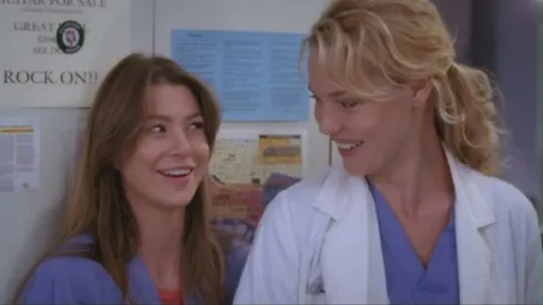 Las estrellas de Grey's Anatomy Katherine Heigl y Ellen Pompeo se reúnen en Variety actors on actors 
