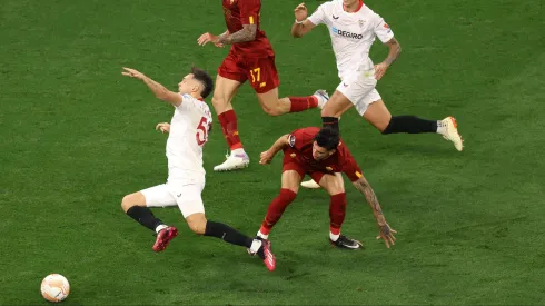 Polémica por penal anulado en final de UEFA Europa League.