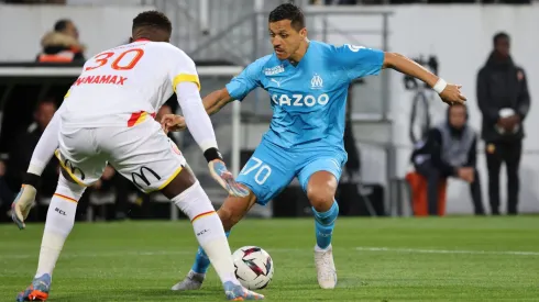 Alexis Sánchez fue titular pero salió reemplazado ante la sorpresa de los hinchas del Marsella.