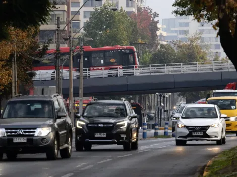 ¿Qué vehículos no podrán circular este miércoles 7 en Santiago?