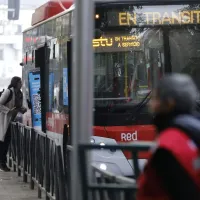 ¿Cuándo llega la micro? Tres aplicaciones en Santiago para saberlo