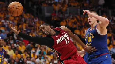 Dos triunfos como visitante tienen en ventaja a los Nuggets.