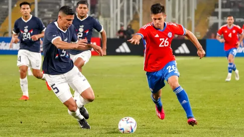 Alexander Aravena es otra de las sorpresas en la formación titular de la selección chilena contra Cuba.