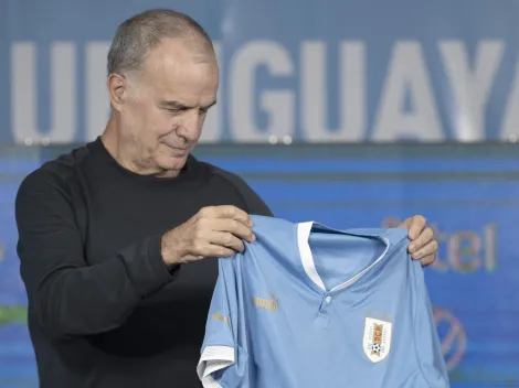 ¿Cómo y dónde ver el debut de Marcelo Bielsa en Uruguay?