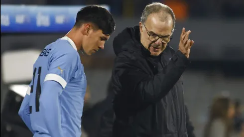 Marcelo Bielsa debutó en la banca de Uruguay con una goleada contra Nicaragua.