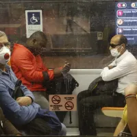 ¿Mascarilla en el Metro y la micro? Minsal evalúa posibilidad de ampliar obligatoriedad