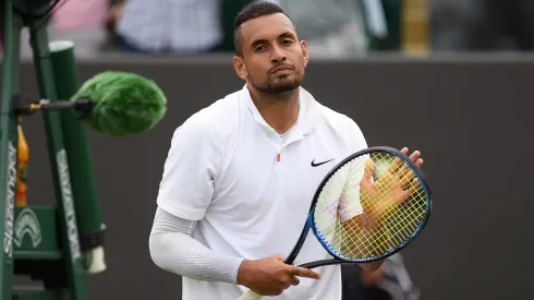 Kyrgios reveló que jugaba con una manga en su brazo derecho para tapar los cortes que se realizó.