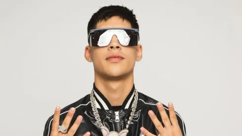 Cris MJ triunfa en los Premios TU Música Urbano 2023