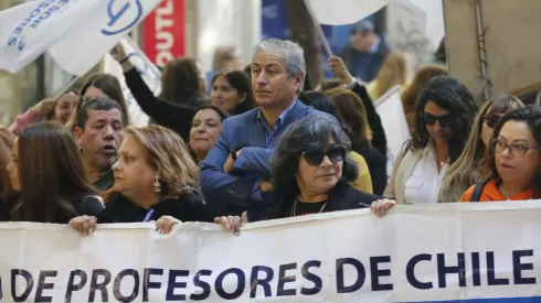Colegio de Profesores anunció un nuevo paro.