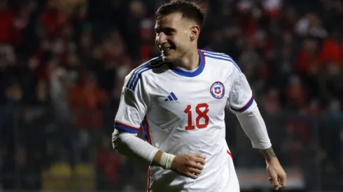 Bruno Barticciotto convirtió sus dos primeros goles en la Roja en su debut.