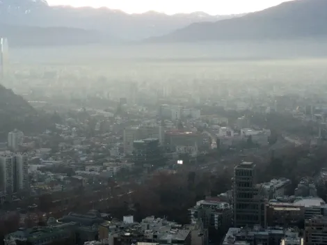 ¿Qué cosas no se pueden hacer con la preemergencia en Santiago hoy?