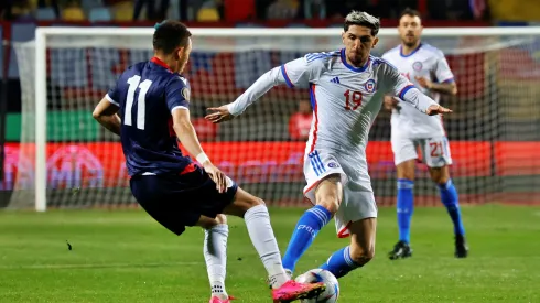 Diego Valdés fue una de las buenas figuras en la goleada de la Roja.