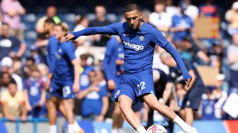 LONDON, ENGLAND – MAY 28: Hakim Ziyech of Chelsea warms up prior to the Premier League match between Chelsea FC and Newcastle United at Stamford Bridge on May 28, 2023 in London, England. (Photo by Warren Little/Getty Images)