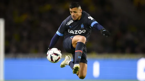 Dos tremendas anotaciones de Alexis Sánchez vía tiro libre postulan al gol de la temporada en la Ligue 1.