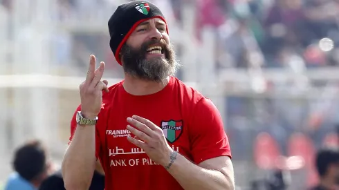 Sebastián Gallego Méndez provocó un escándalo en Argentina: dejó su cargo en un club para asumir en otro guiado por el corazón. ¡Acá los detalles!