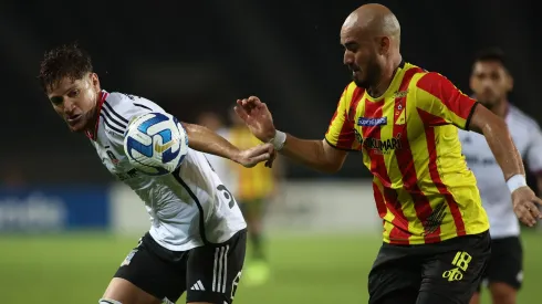 Colo Colo enfrenta a Deportivo Pereira obligado a ganar para seguir con vida en Copa Libertadores. En Colombia advierten al Cacique.