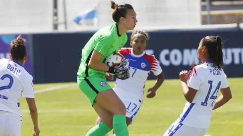 Christiane Endler es la gran ausente en la nómina de Luis Mena para el amistoso de la selección chilena con Brasil.