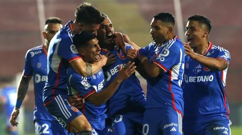 La U goleó 3-0 a la UC en la fecha 12 del Campeonato Nacional 2023, un duelo que comenzó el 30 de abril y terminó este 28 de junio.