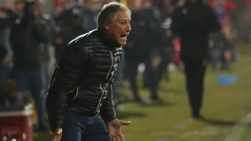 De los últimos partidos de Universidad Católica, el equipo de Ariel Holan sólo ganó uno: de visita ante Deportes Copiapó.