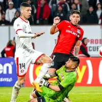 Colo Colo golea con show de Palacios y Thompson