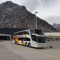 ¿Qué vehículos pueden cruzar por el Paso Los Libertadores?