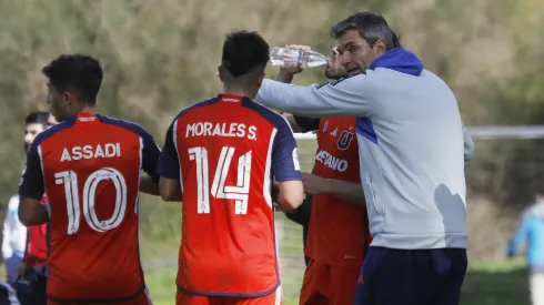 Mauricio Pellegrino tendrá que rearmar la oncena para el duelo ante Palestino.