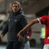 Salas les hace reverencia a los viejos rockeros de Magallanes