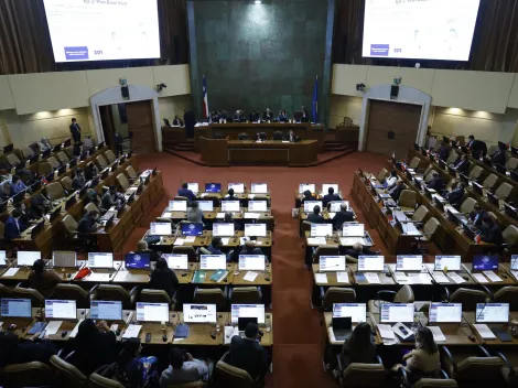 Discusión en Cámara de Diputados por considerar presidente a Pinochet