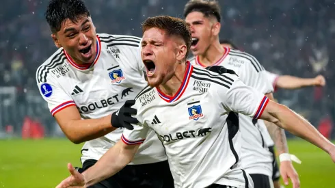 Gil arengó a sus compañeros antes del triunfo de Colo Colo