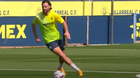 El jugador de la Roja debutó en el Villarreal.