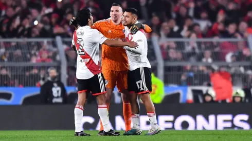 Paulo Díaz celebra con todo el título 70 de River Plate.