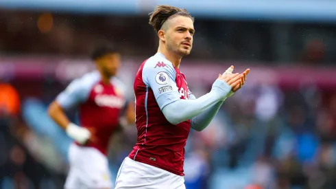 Jack Grealish dona millones a hincha de su rival que sufre un cáncer raro
