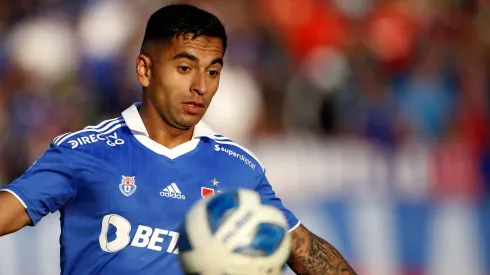 Yonathan Andía se ganó un espacio en la formación de Universidad de Chile vs. Palestino.