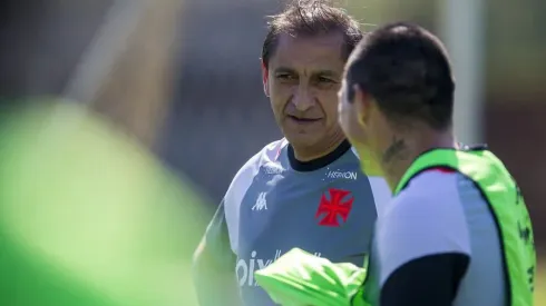 Gary Medel y Ramón Díaz