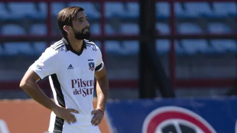 Emiliano Amor con la camiseta de Colo Colo. Pronto podría verse de nuevo esa imagen.