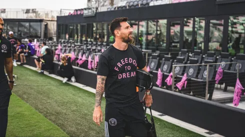 Lionel Messi en su arribo al estadio.