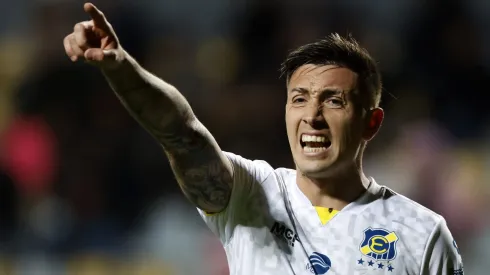 Rodrigo Echeverría tiene muy avanzada su incorporación al fútbol de Argentina, peeero...