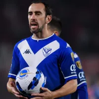 ¡Ante un chileno! Godín colgará los chuteadores este fin de semana