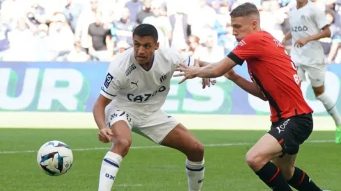 Alexis ilusionó a los hinchas del Marsella