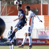 En vivo: Zampedri iguala con penal que debió repetir