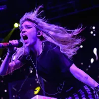 ¡Grimes se suma a Fauna Primavera 2023!