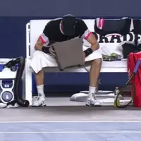 ¡Se va exhausto! La dura imagen de Nico Jarry vomitando en Los Cabos