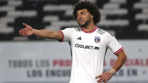 Maximiliano Falcón fue cuestionado por Horacio Rivas tras festejar que Colo Colo nunca descendió. Ante esto, el Peluca atacó con todo.