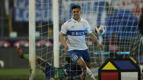 Alexander Aravena ha tenido una gran temporada en Universidad Católica.