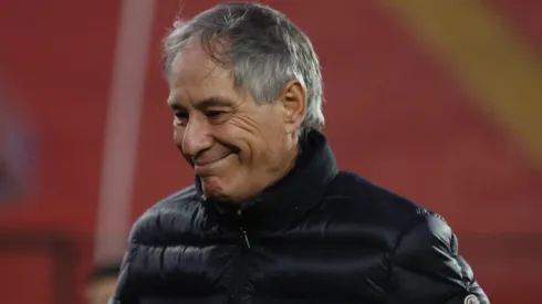 Ariel Holan recibió otro ataque de un ídolo legendario de Independiente.