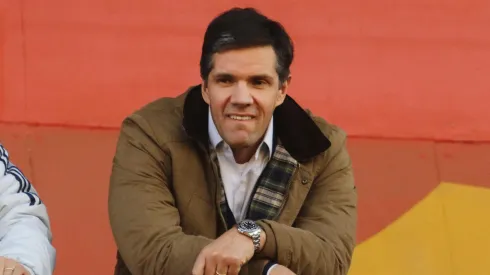 Clark reapareció para ver a la U, pero se fue antes del final